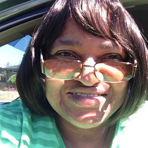 Meet your Posher, Sandra